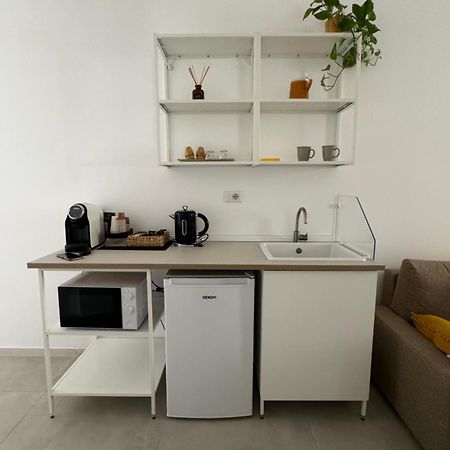 Zefiro Suites Lecce Extérieur photo