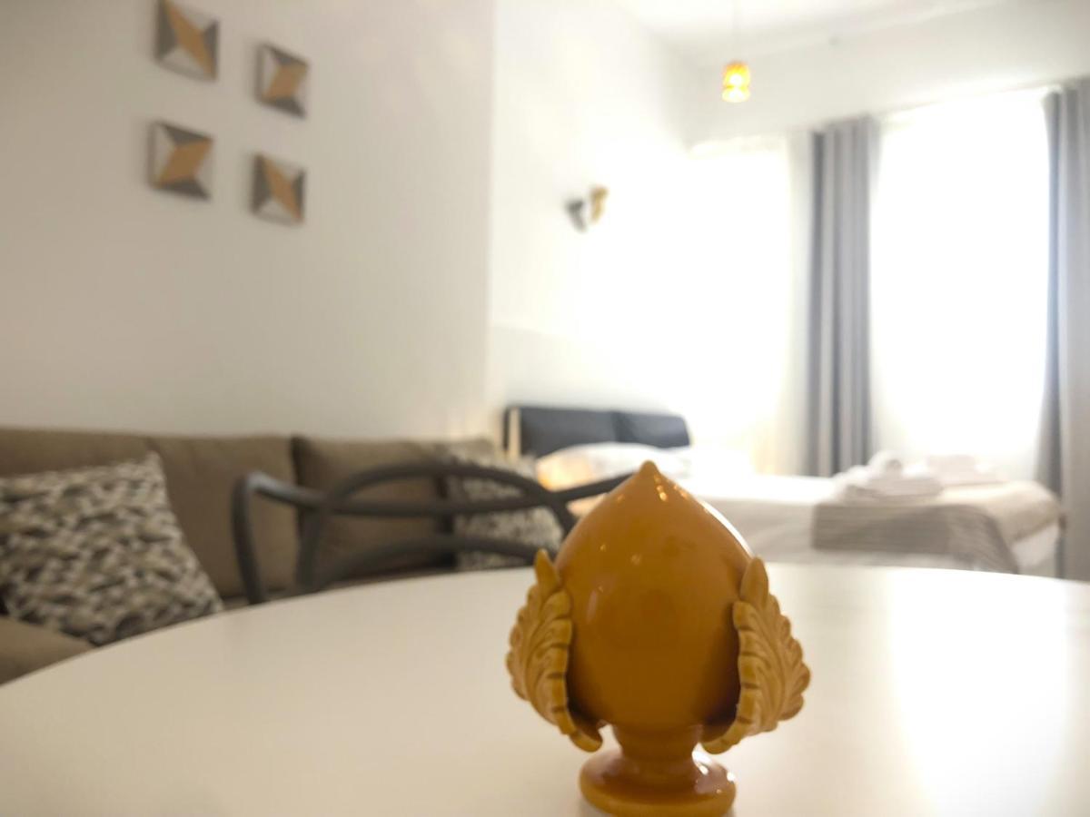 Zefiro Suites Lecce Extérieur photo