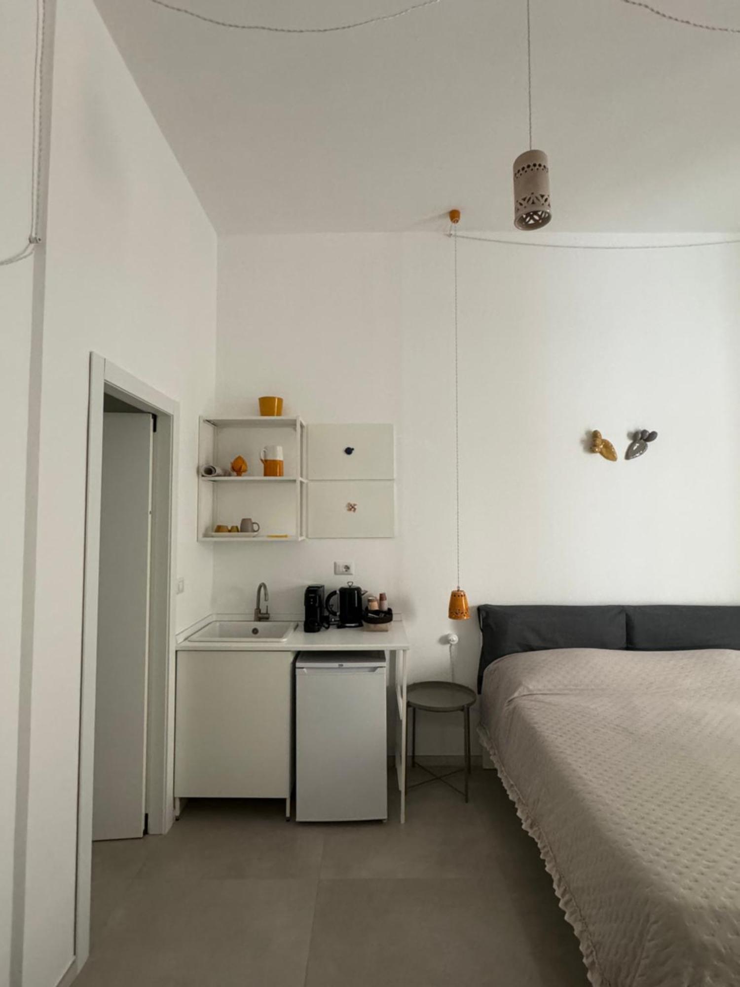 Zefiro Suites Lecce Extérieur photo